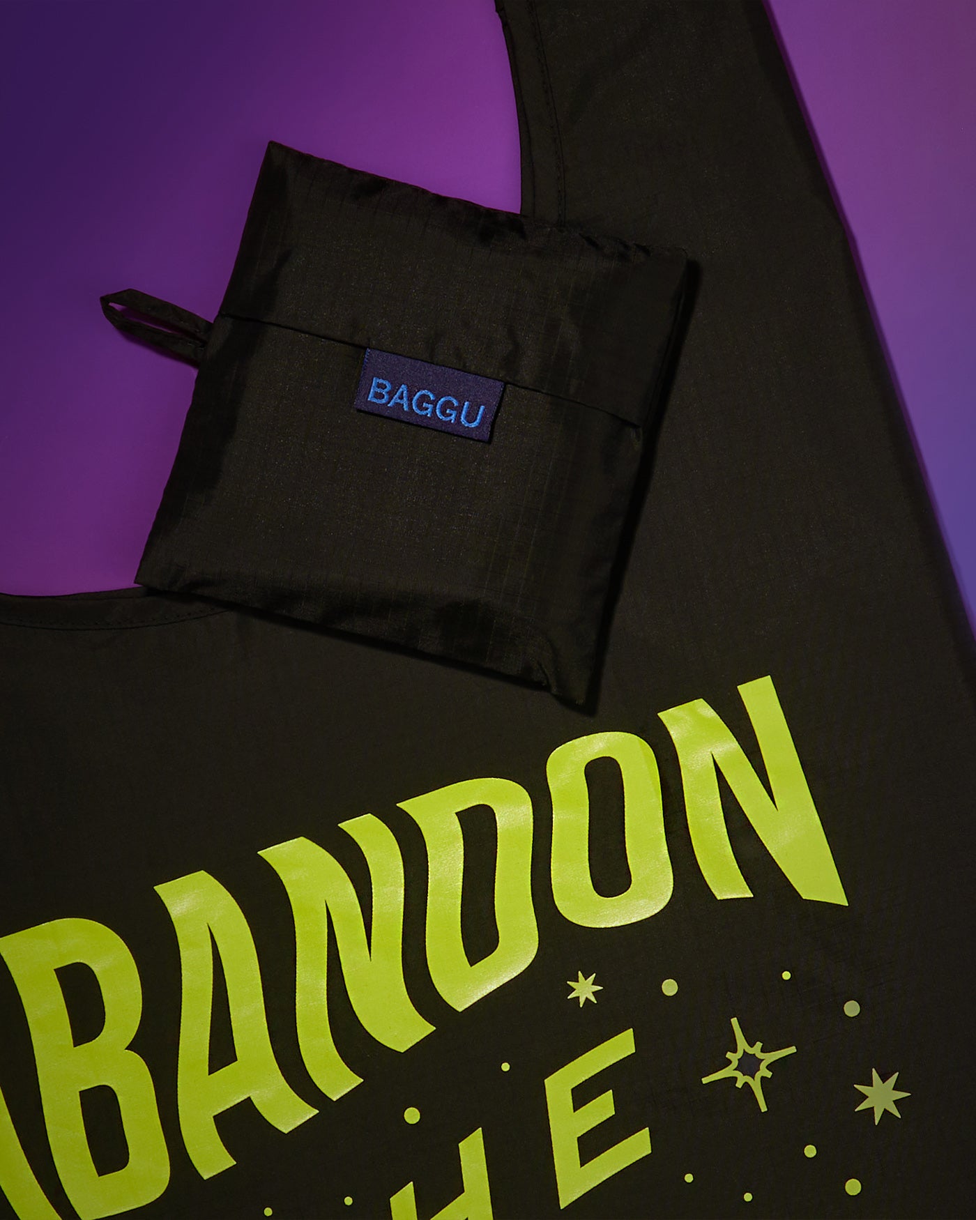 ABANDON THE ORDINARY BAGGU