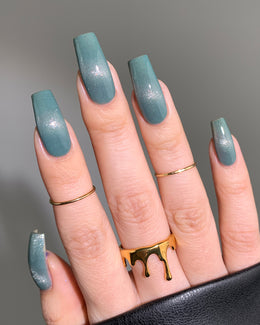 Devil's Ivy – mooncat